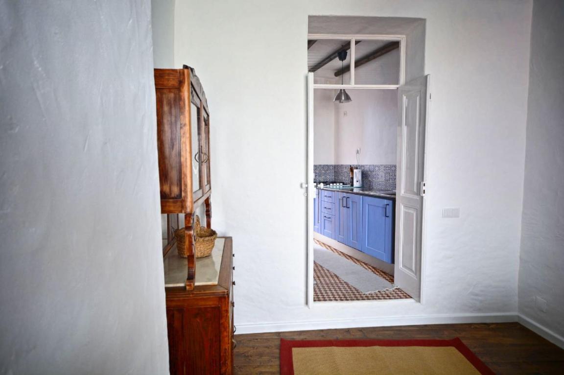 Traditional House In Historical Center Of 파로 객실 사진